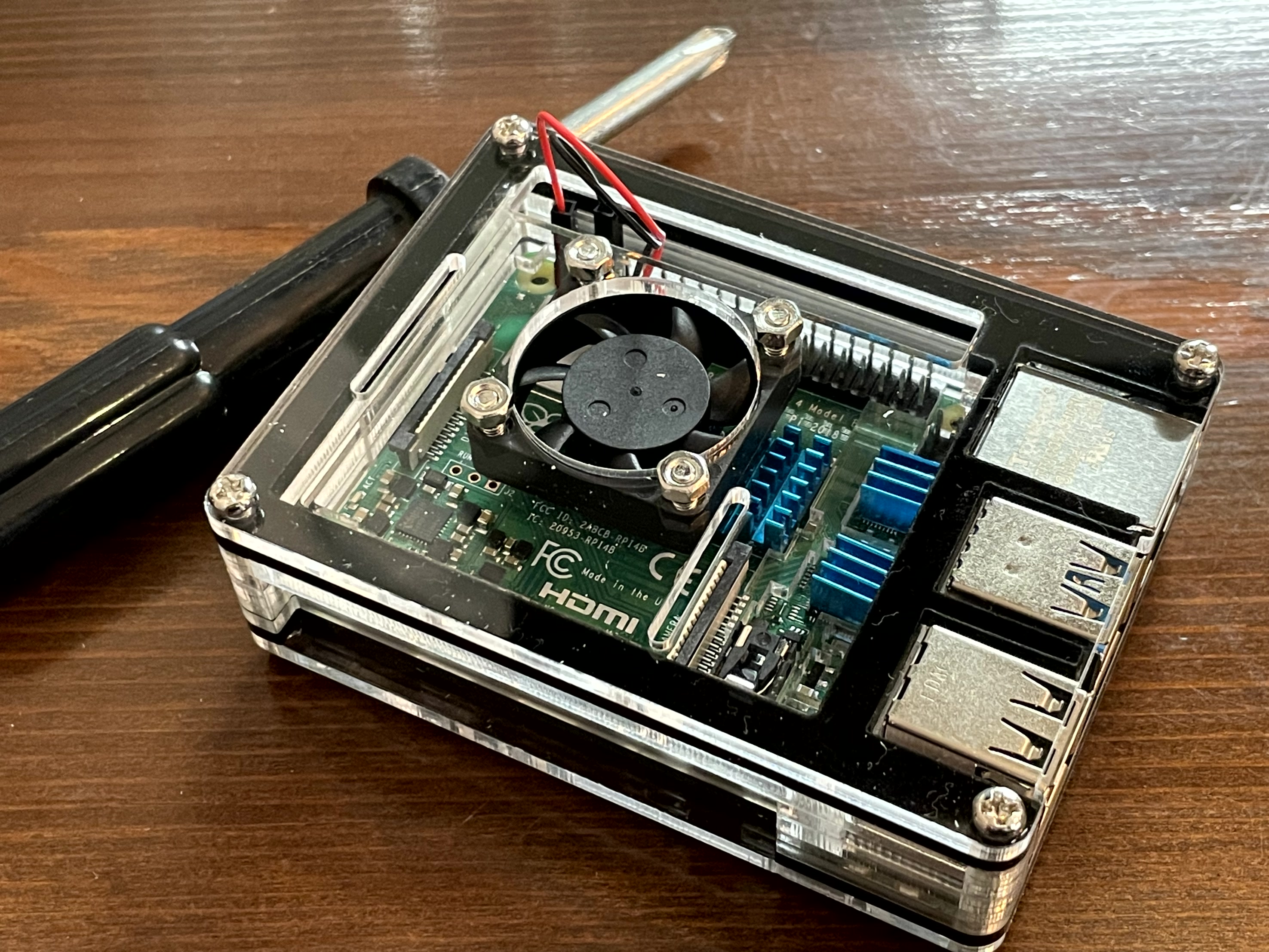 Technology - データが支え、感性が仕上げる